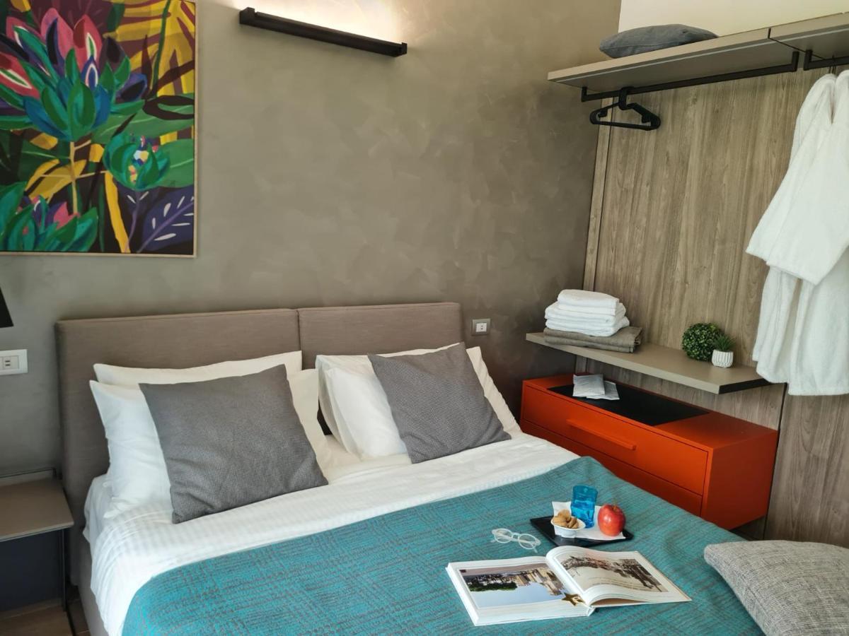 Alma Garda Home Sirmione Luaran gambar