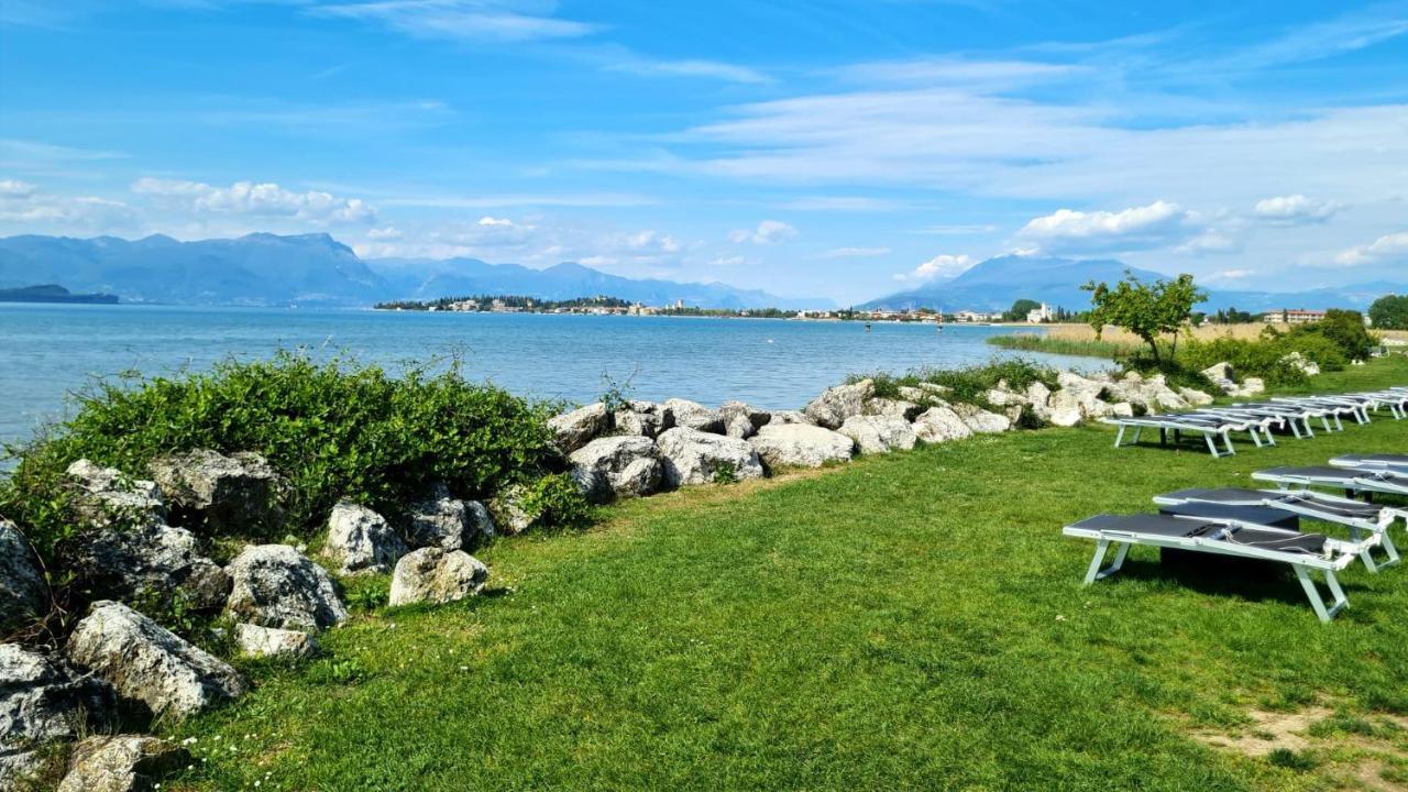 Alma Garda Home Sirmione Luaran gambar