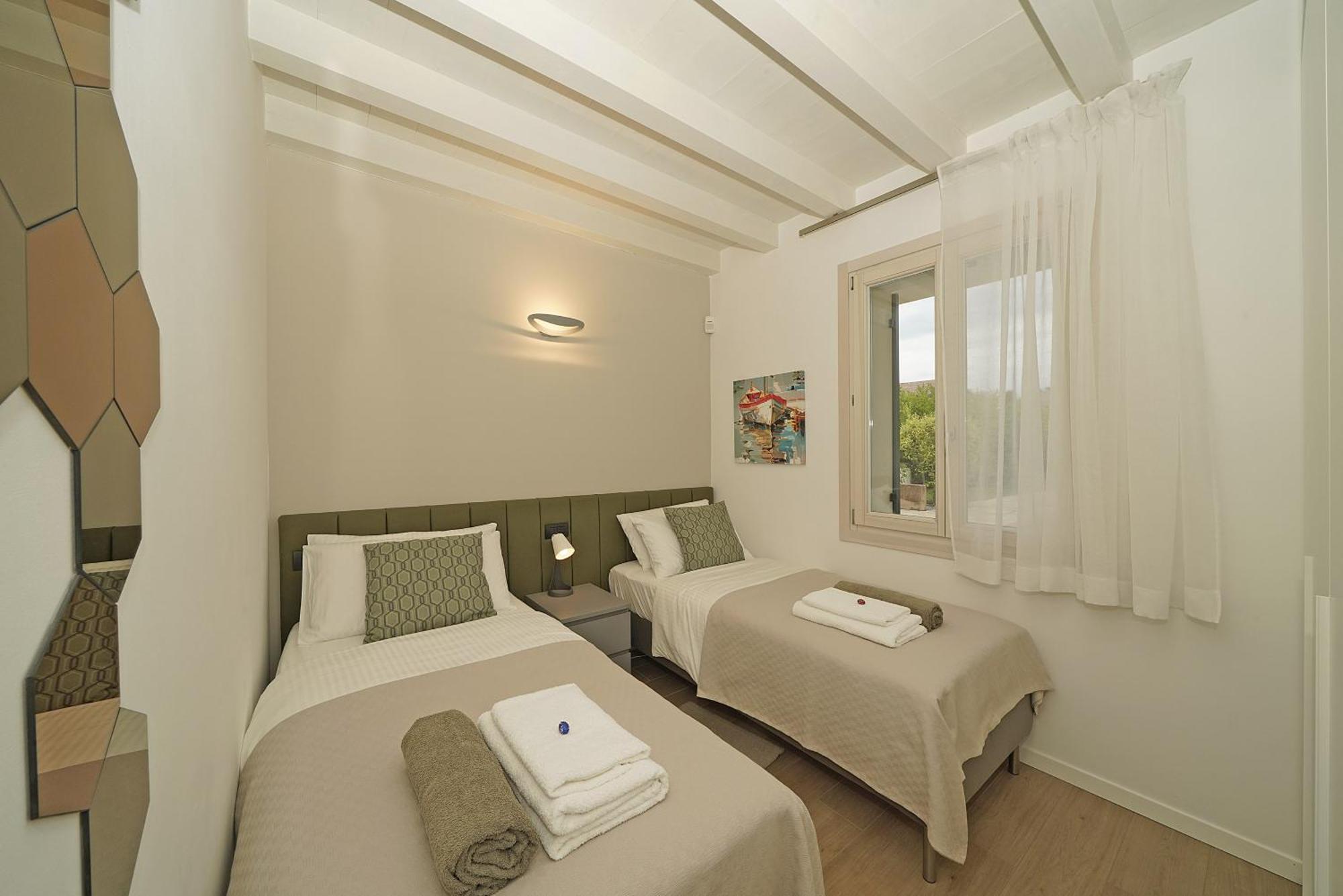 Alma Garda Home Sirmione Luaran gambar