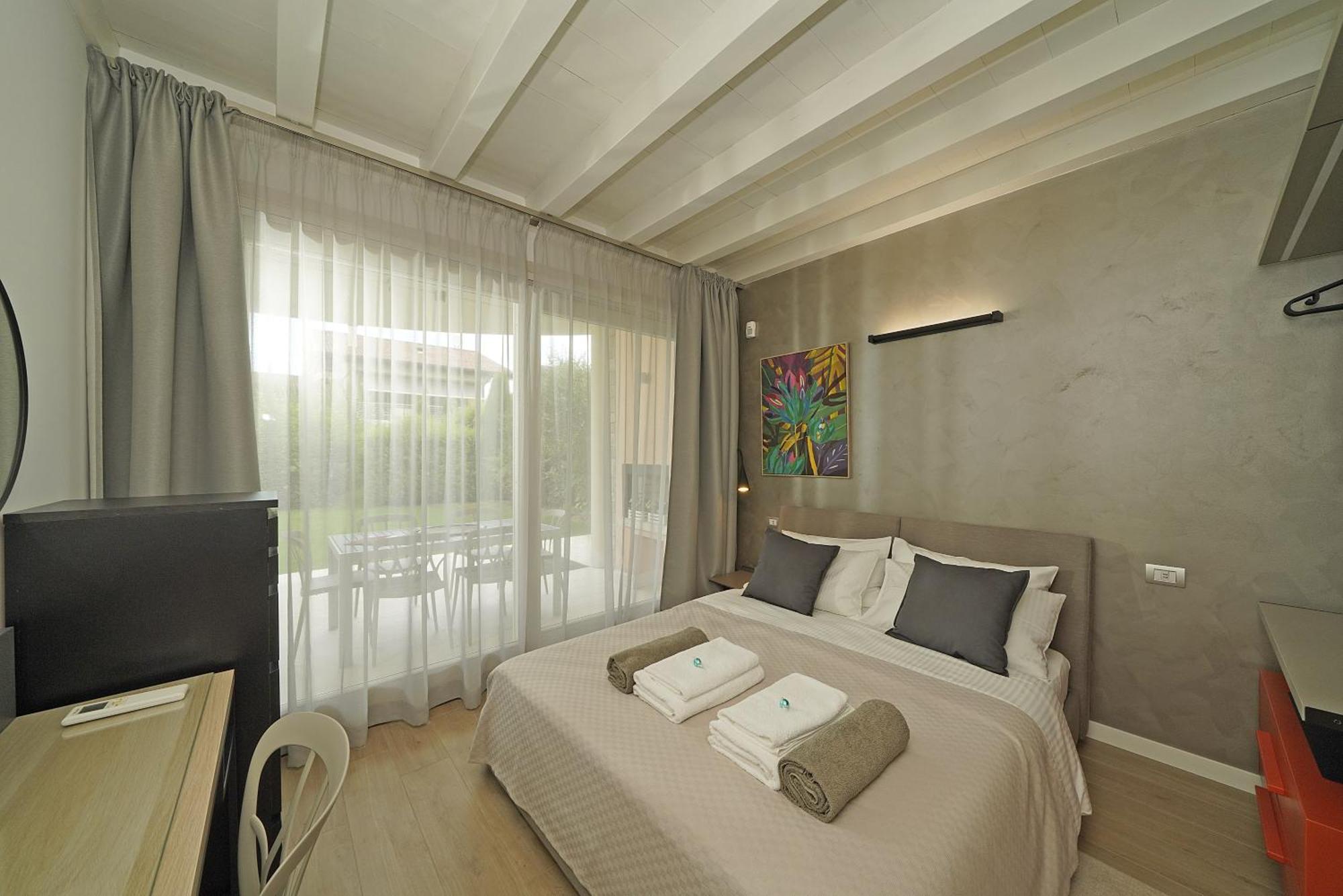 Alma Garda Home Sirmione Luaran gambar